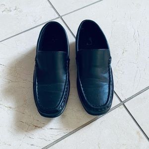 Boys dress shoes- Size 1